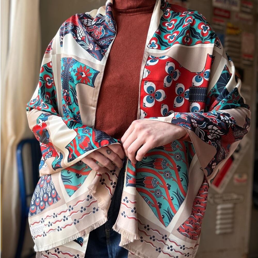 Vintage Venesis Japan Novelty Scarf | 60s Mod Kimono Print | Rare Large 71x27